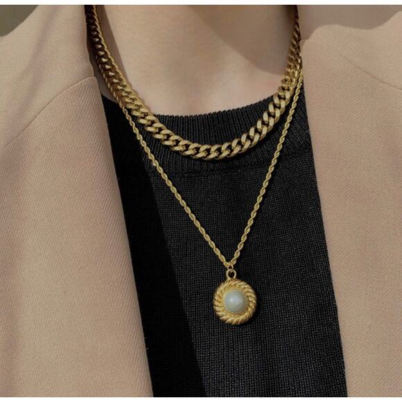 Alco Gold Plated Titanium French Rope Twist Acrylic White Pearl Charm Necklace - Picture 3 of 8